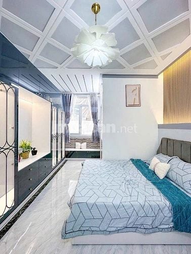 Bán gấp nhà ngay UBND Bình Chánh đang cho thuê 6tr/tháng - SHR
