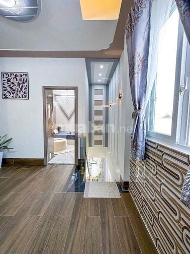Bán gấp nhà ngay UBND Bình Chánh đang cho thuê 6tr/tháng - SHR
