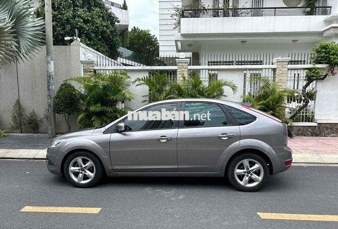 Ford Focus 2012 1.8 AT - 55000 km bảo bành 6 thang