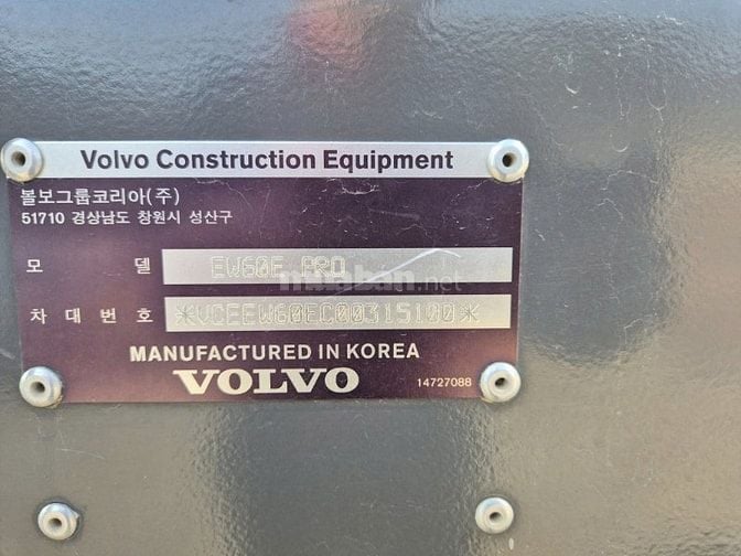 Cần thanh lý con VOLVO hàng bên Lào về