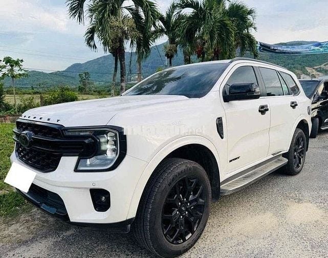 EVEREST SPORT 2023 SƠN ZIN CẢ XE CHẤT ĐẸP💯💯