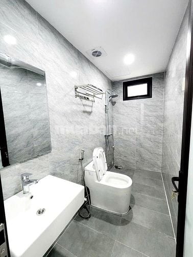 Bán nhà riêng tại KĐT Thanh Hà, Hà Đông, 37m² 4 tầng giá 4.85 tỷ