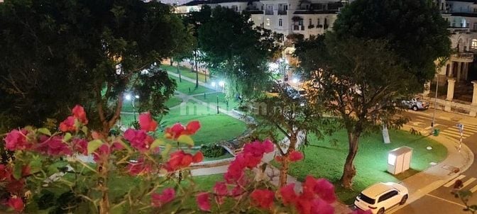 Biệt thự VIP Cityland Reverside quận 7. 10*22 hầm 4 tầng. 43 tỷ.