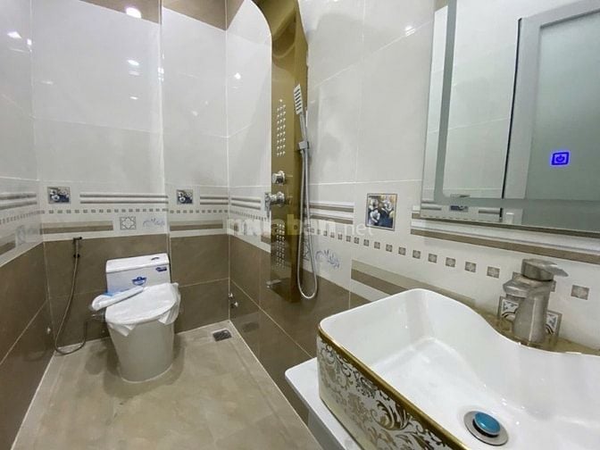 Bán nhà mặt tiền phường Bình Hưng Hòa A Bình Tân