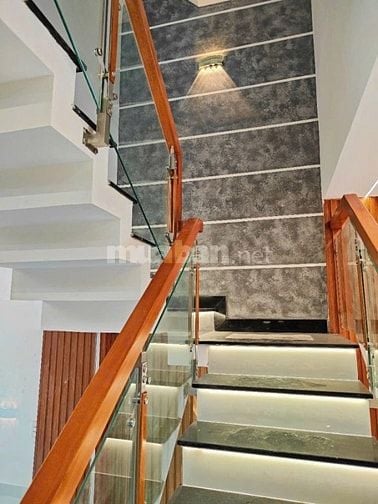 Bán nhà mặt tiền phường Bình Hưng Hòa A Bình Tân