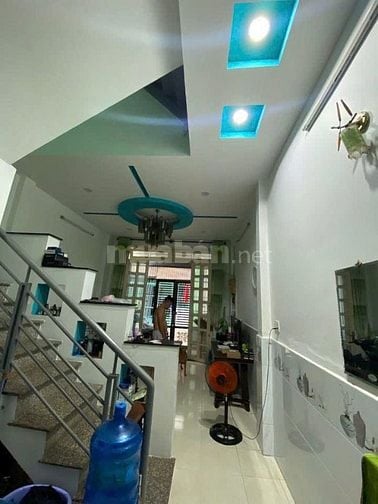 Bán gấp nhà Tên lửa 40m2 SHR, cho thuê 8tr/tháng