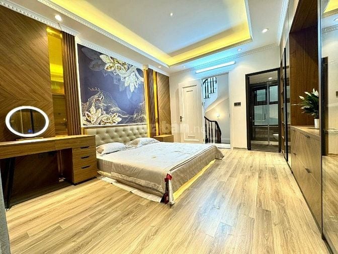 Bán nhà đẹp Hồ Tùng Mậu , 53m2 x 6 Tầng, Thang máy, Kinh doanh ĐỈNH