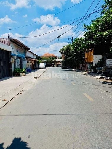 Bán lô đất đẹp xe tải (19x30) 496/63 Dương Quảng Hàm p6 Gò Vấp (Bờ kè 