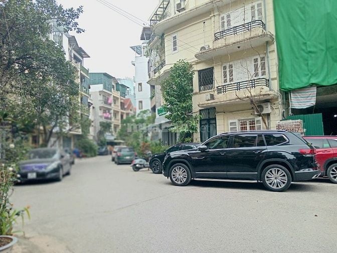 Bán nhà Phân Lô Ngõ 203 Hoàng Quốc Việt , DT 110 m2 , MT 7 m,Giá 50 tỷ
