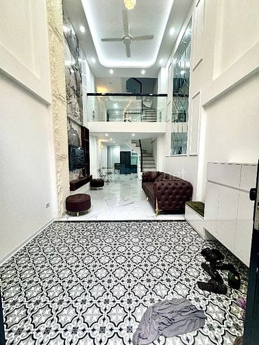 NHÀ SIÊU ĐẸP FULL NỘI THẤT XỊN SÒ - 15m RA MẶT PHỐ ÔTÔ TRÁNH