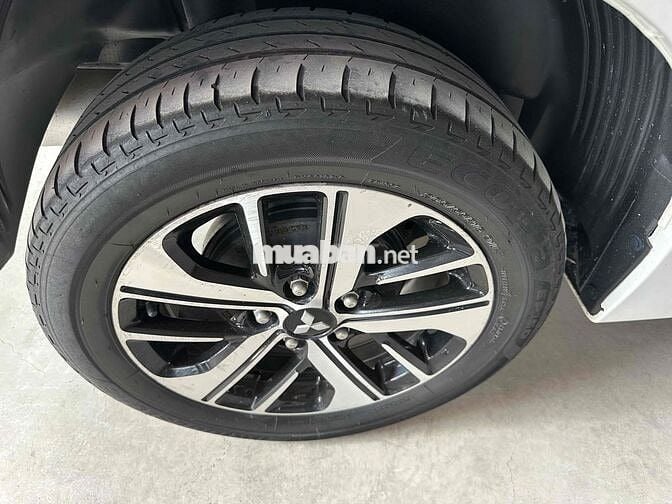 Mitsubishi Xpander 2019 1.5 AT - 50000 km