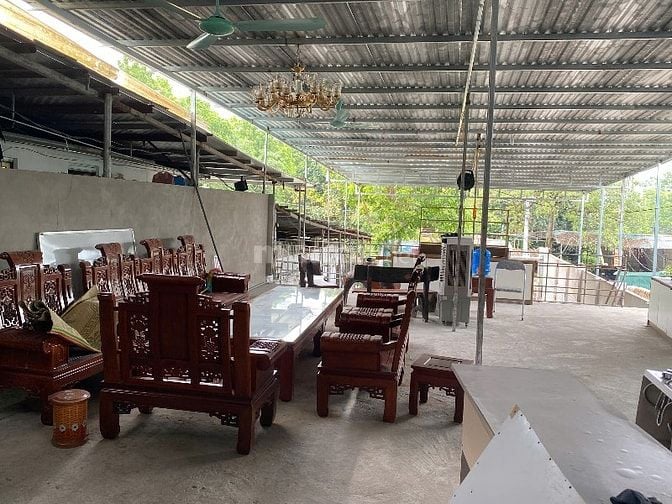 CHO THUÊ 250M2 MẶT BẰNG KINH DOANH, VĂN PHÒNG, QUÁN CÀ PHÊ TẠI HÒA LẠC