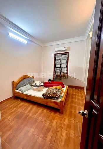 Chính chủ bán nhà ngõ 69 Nguyễn Phúc Lai 42m2x5T,oto đỗ 10m,KD,12.6tỷ.