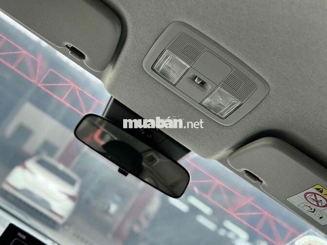 Toyota Veloz Cross 2022 CVT Top - 22000 km