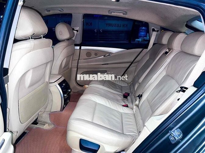 BMW 528i GT Model 2014 - 72000 km