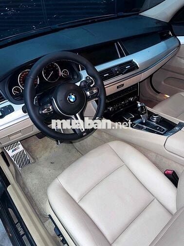BMW 528i GT Model 2014 - 72000 km