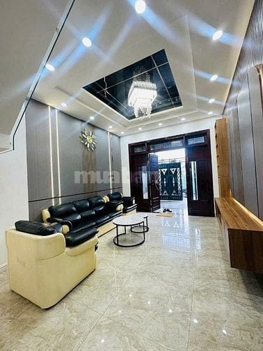 bán nhà ngay đường 23, thủ đức. Giá: 2 tỷ 120tr/ 65m2, sổ riêng