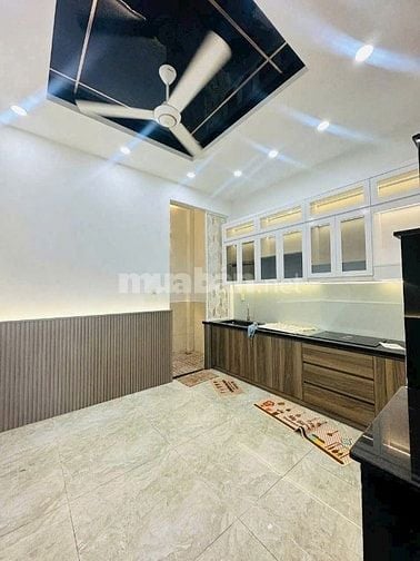 bán nhà ngay đường 23, thủ đức. Giá: 2 tỷ 120tr/ 65m2, sổ riêng