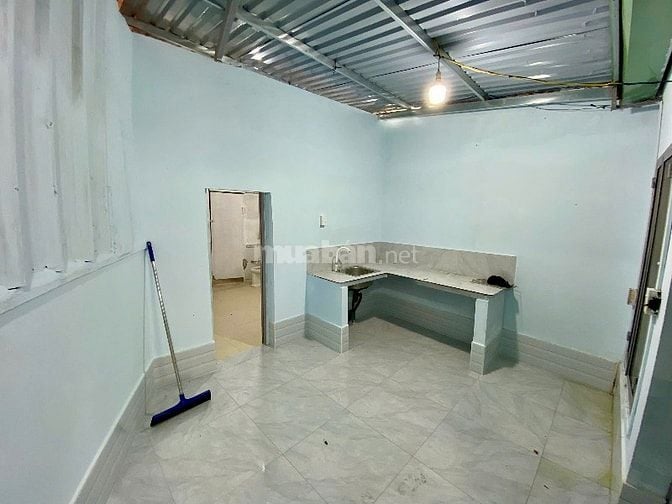 Cho thuê nhà mặt tiền nguyên căn 