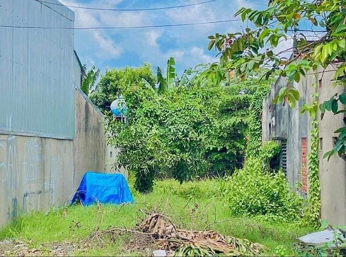 Bán Đất tại Nguyễn Văn Khạ, 600 triệu, 180m2, mặt tiền 5m, ngõ 6m