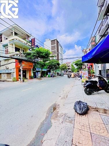 ❇️❇️❇️ Cho Thuê Nhà GÓC 2MT: 81-83 Đường D5 - Q.Bình Thạnh - 8x22m