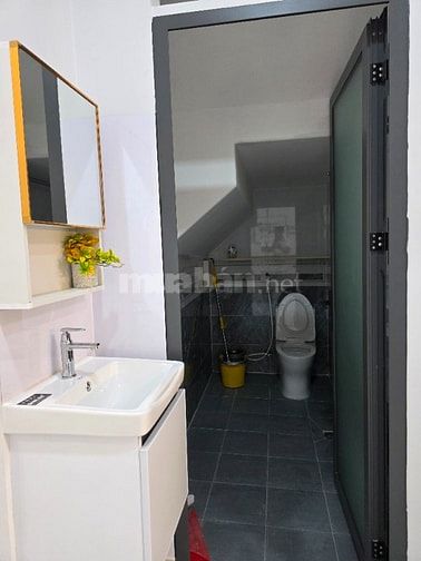 Bán nhà cách mặt tiền 20m Lê Văn Sỹ F10 Phú Nhuận 
