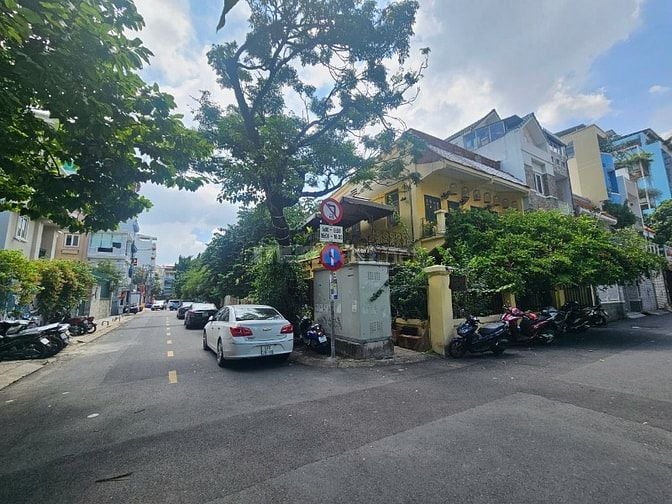 💥 Cho thuê nhà 2 mặt tiền trung tâm Quận 1 – Vị trí vàng, tiện ích đầ