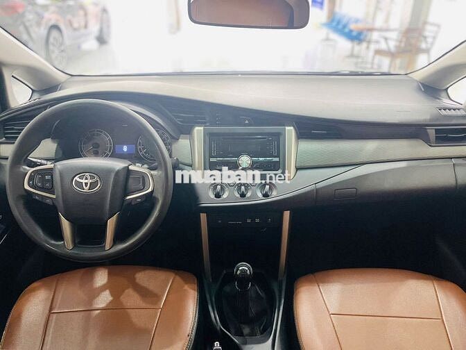 Toyota Innova 2018 2.0E MT
