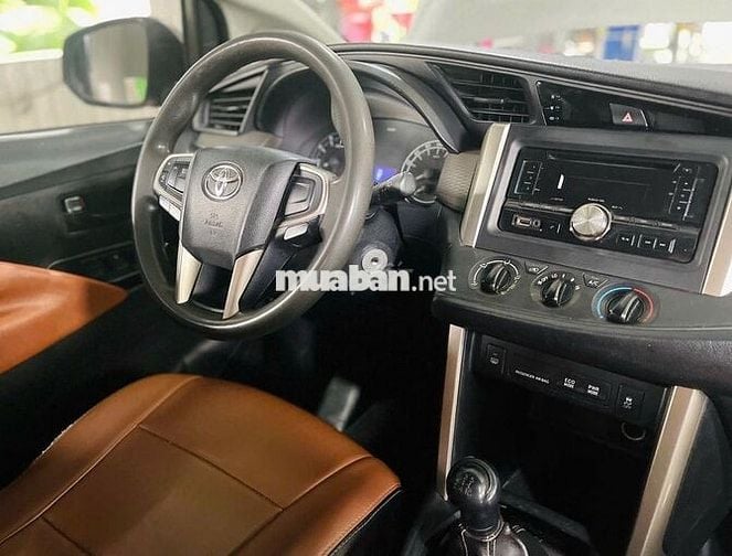 Toyota Innova 2018 2.0E MT