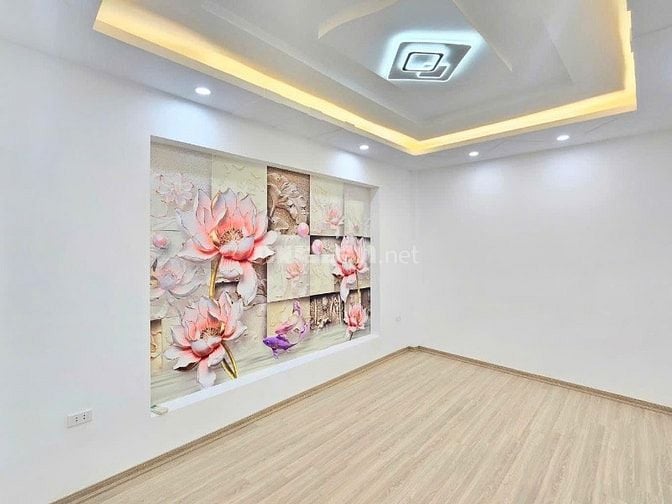 Tầm tiền không có căn nào đẹp hơn! Bán nhà 30m2 6,68 tỷ tại Hoàng Mai