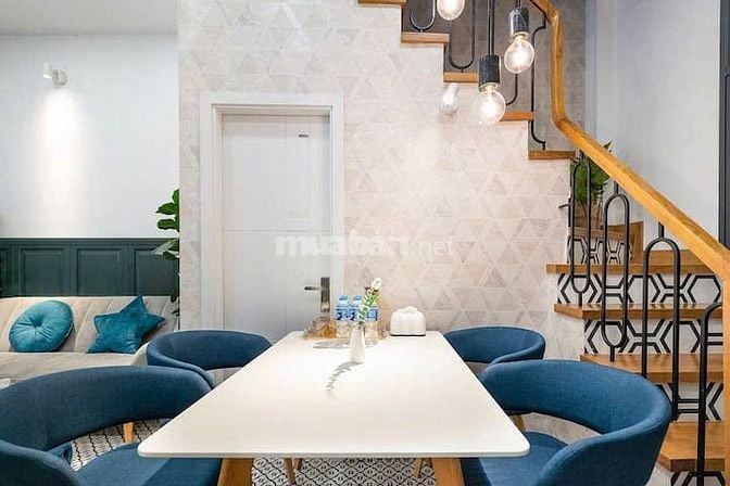 Nhà HXH Nguyễn Thị Minh Khai, Dakao, Quận 1, cơ hội nhà đẹp 4 tầng 9,5