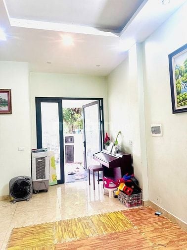 CHÍNH CHỦ CẦN BÁN NHÀ LIỀN KỀ BELHOME