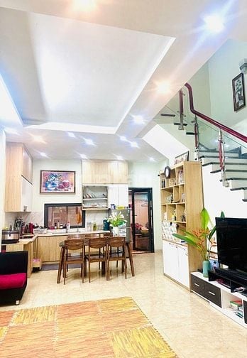 CHÍNH CHỦ CẦN BÁN NHÀ LIỀN KỀ BELHOME