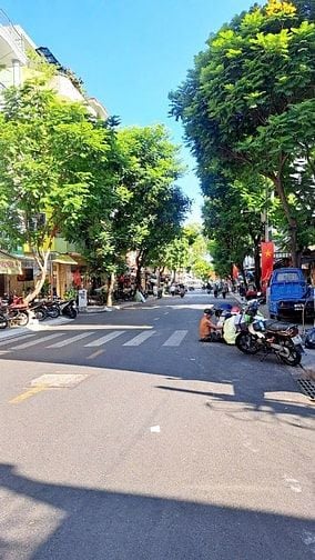 GIẢM SÂU HƠN 1 TỶ 💥NHÀ ĐẸP khu CHỢ BÌNH TÂY, Q.6 ngang 5.4m -11.8 tỷ 