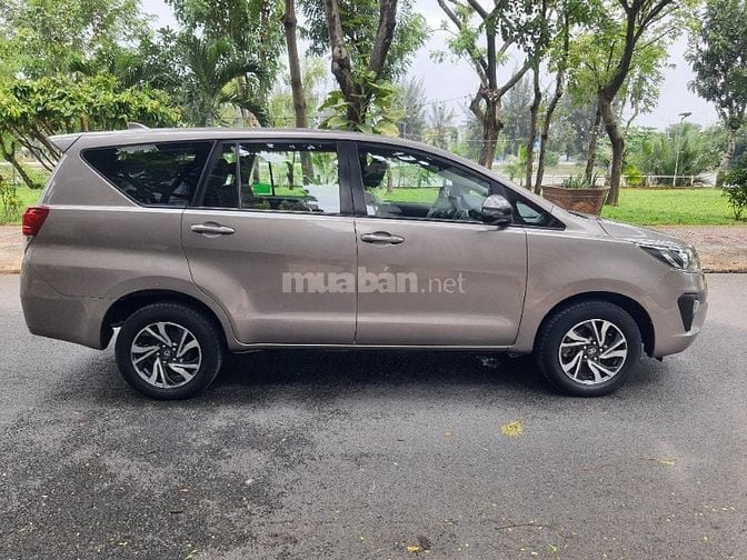 INNOVA E LƯỚT TIẾT KIỆM 250TR SO VỚI XE MỚI