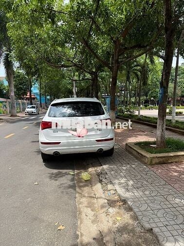 xe Audi Q5 2012 - 200000 km