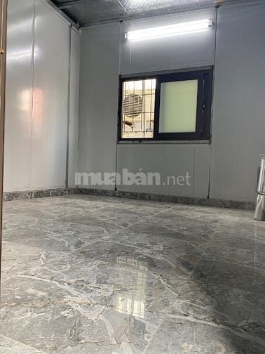 Cho thuê nhà nguyên căn ở Ngõ 2 Dốc Bệnh viện Phụ sản Hà Nội