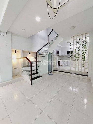 Bán nhà Phạm Thế Hiển giá tốt 