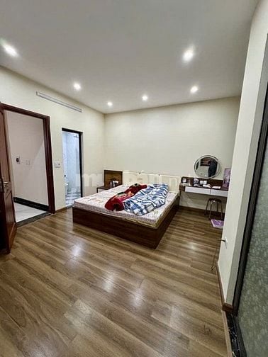 Nhà đẹp Minh Khai, hàng hiếm dân xây chắc chắn 40m2 giá 7,6 tỷ 