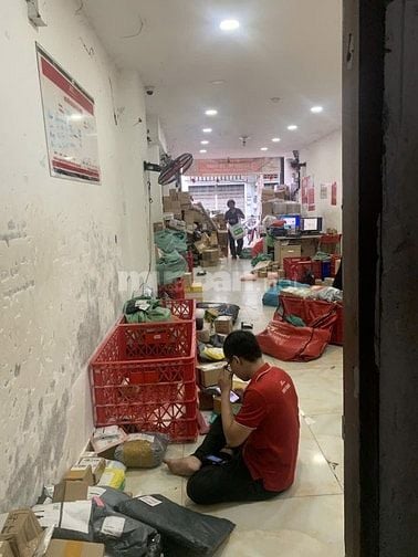 CẦN BÁN NHANH MẶT TIỀN TRẦN BÌNH TRỌNG QUẬN 5,DT 84M2 ĐƯỜNG 20M,LỀ 4M.