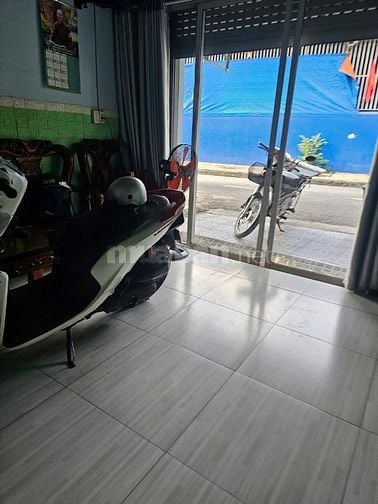 chính chủ bán nhà cấp 4 XTT22 ấp 4 xuân thới thượng hóc môn nhà . 