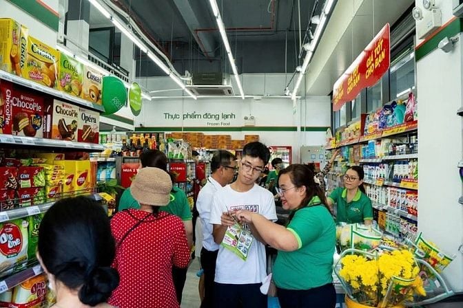 Chuỗi Cửa Hàng Cần Tuyển Gấp Nhân Viên Bán Hàng, Thu Ngân, Tạp Vụ 