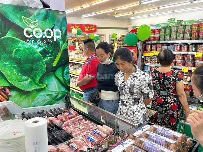 Chuỗi Cửa Hàng Cần Tuyển Gấp Nhân Viên Bán Hàng, Thu Ngân, Tạp Vụ 