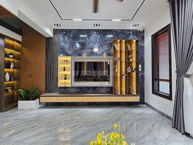 Căn Góc – Nhà Đẹp – 70m² – Nguyễn Văn Huyên Kéo Dài – 7,6 