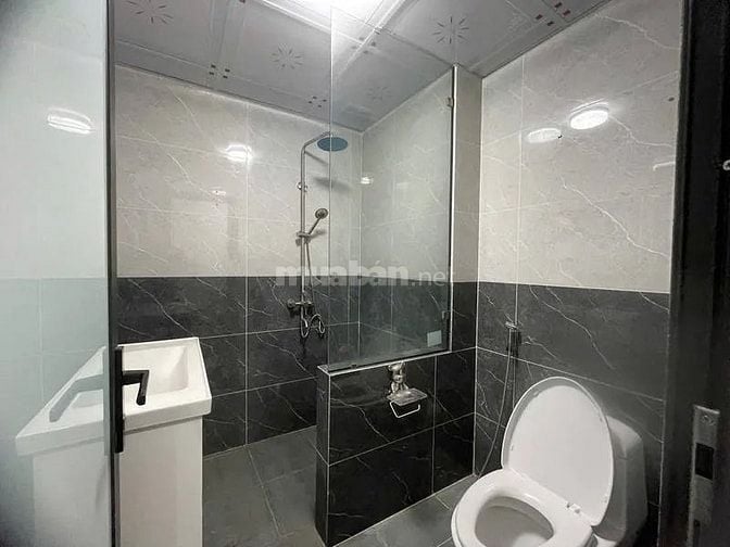 LÔ GÓC 2 THOÁNG, BA GÁC ĐỖ CỬA, NGÕ NÔNG RỘNG, 38M2 5TẦNG QUAN NHÂN .