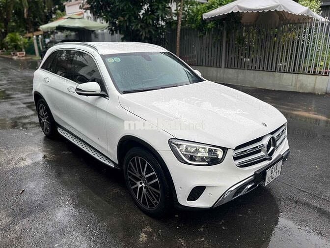 Mercedes GLC 200 4 Matic 2022 bản V1