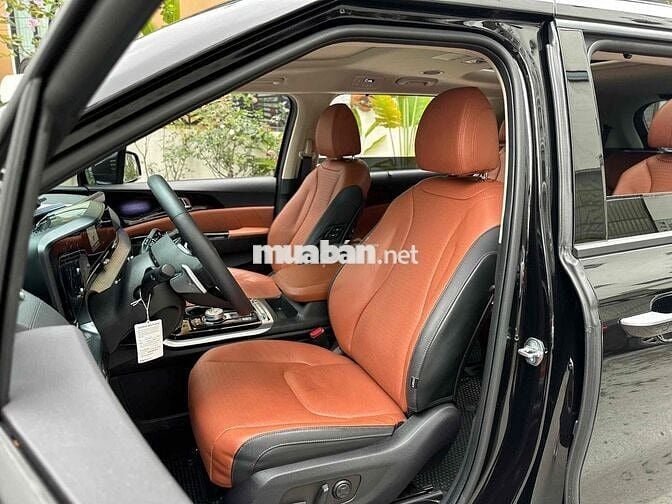 Kia Carnival 2024 2.2D Signature 7 ghế