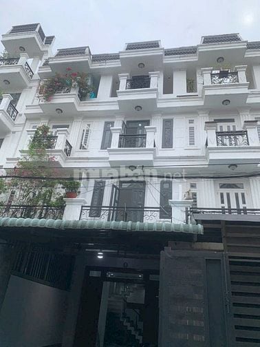 Bán nhà phố 1 trệt 3 lâu thạnh Xuân 22.Q12 tphcm