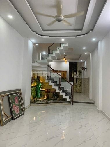 Bán nhà phố 1 trệt 3 lâu thạnh Xuân 22.Q12 tphcm