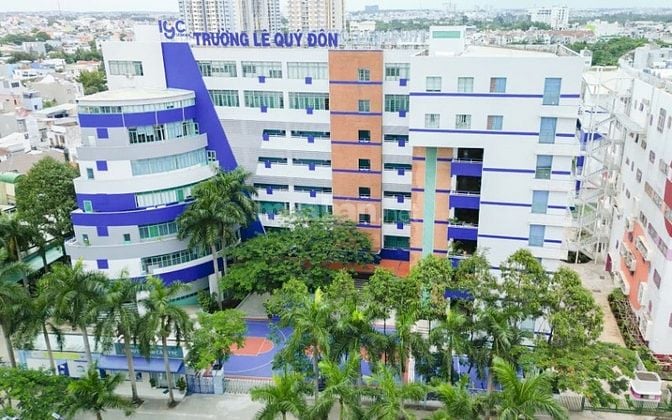 Xoay vốn cần bán gấp nhà mặt tiền đường ngay sân bay Biên Hòa.